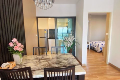 Condominio de 2 dormitorios en Phasi Charoen, Bangkok, Tailandia № 76187 - foto 5