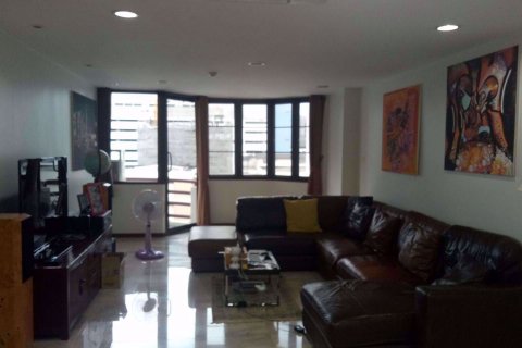 Condo in Ratchathewi, Bangkok, Thailand, 2 bedrooms № 76189