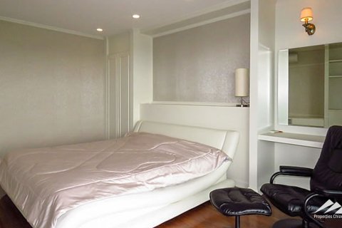 Condo à Chiang Mai, Thaïlande, 3 chambres № 122828 - photo 15