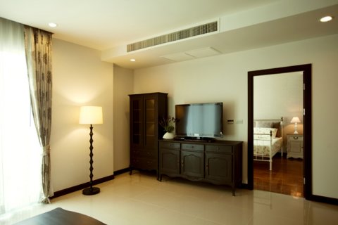 Condominio de 1 dormitorio en Bangkok, Tailandia № 143531 - foto 4