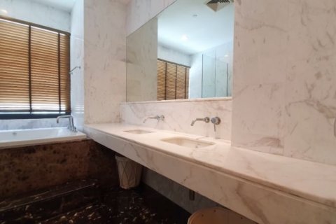 Condominio de 2 dormitorios en Bangkok, Tailandia № 143533 - foto 6
