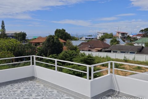 Haus in Pattaya, Thailand 4 Schlafzimmer № 144372 - Foto 27