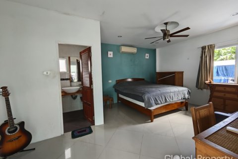 Local comercial 350 m2 en Pattaya, Tailandia № 144374 - foto 6