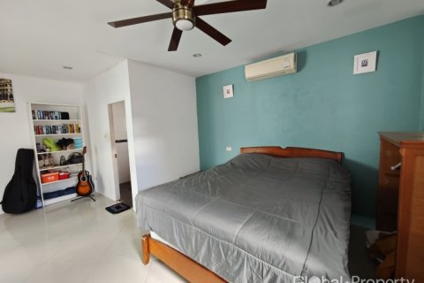 Local comercial 350 m2 en Pattaya, Tailandia № 144374 - foto 7