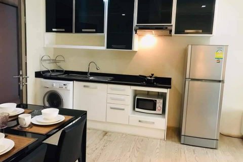 Condominio de 1 dormitorio en Bangkok, Tailandia № 143532 - foto 2