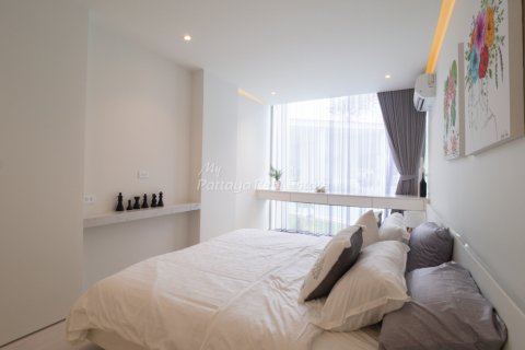 Condominio de 2 dormitorios en Bang Lamung, Tailandia № 125705 - foto 13