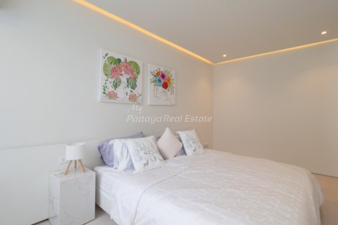 Condominio de 2 dormitorios en Bang Lamung, Tailandia № 125705 - foto 12
