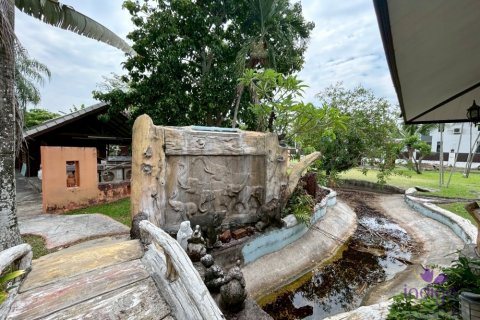 House in Mae Rim, Thailand 2 bedrooms № 132384 - photo 23