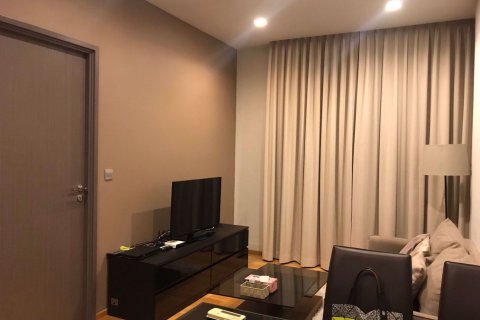 Condominio de 1 dormitorio en Khlong Toei, Bangkok, Tailandia № 76177 - foto 2