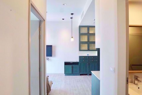 Condominio de 2 dormitorios en Huai Khwang, Bangkok, Tailandia № 76176 - foto 4