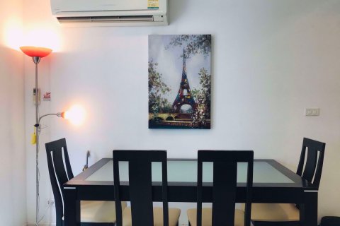Condominio de 2 dormitorios en Bang Na, Bangkok, Tailandia № 76182 - foto 5