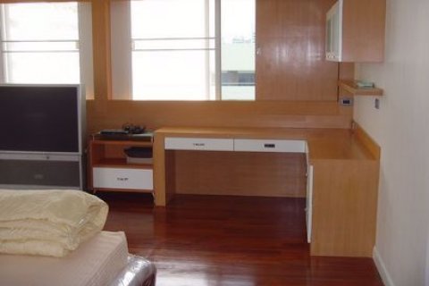 Condo à Watthana, Bangkok, Thaïlande, 3 chambres № 76181 - photo 6
