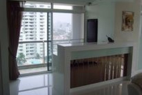 Condo à Watthana, Bangkok, Thaïlande, 3 chambres № 76181 - photo 4