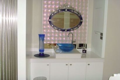 Condo à Watthana, Bangkok, Thaïlande, 3 chambres № 76181 - photo 10