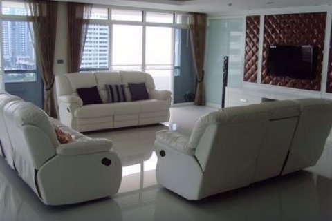 Condo à Watthana, Bangkok, Thaïlande, 3 chambres  № 76181