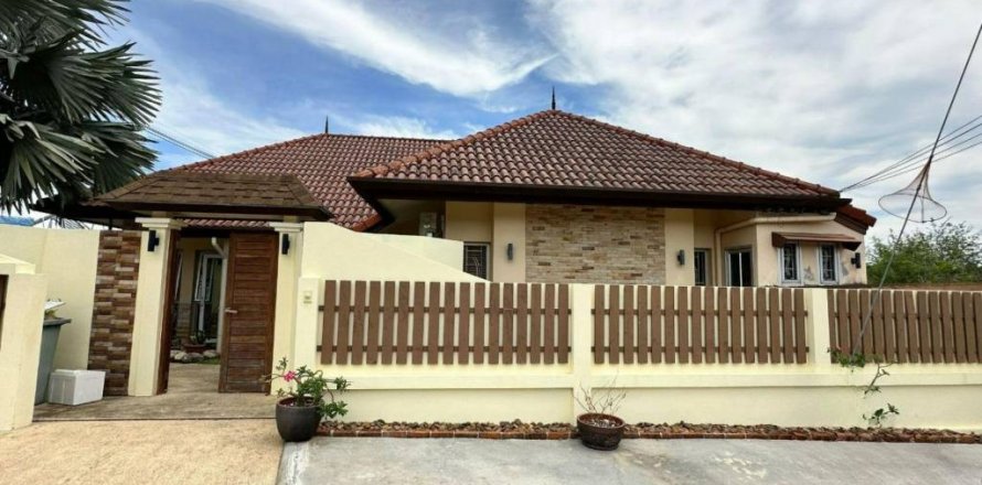 Casa de 3 dormitorios en Phuket, Tailandia № 115999