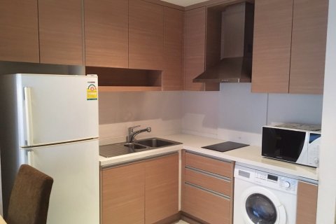 Condominio de 1 dormitorio en Bangkok, Tailandia № 143847 - foto 4