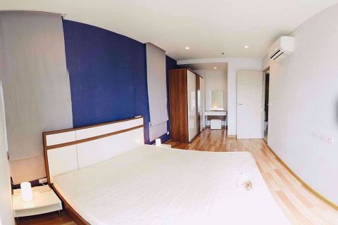 Condominio de 2 dormitorios en Ratchathewi, Bangkok, Tailandia № 77134 - foto 5