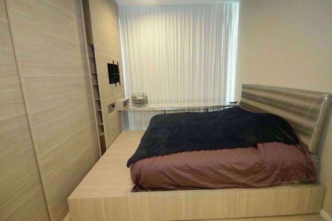Condominio de 1 dormitorio en Watthana, Bangkok, Tailandia № 77138 - foto 8