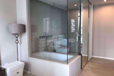 Condominio de 1 dormitorio en Watthana, Bangkok, Tailandia № 77135 - foto 4