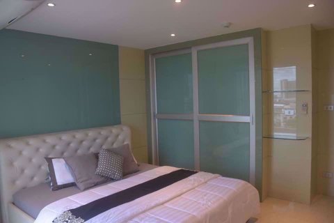 Condominio de 2 dormitorios en Watthana, Bangkok, Tailandia № 77133 - foto 6