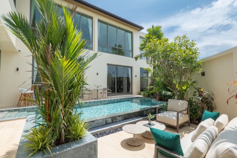 Chalet de 4 dormitorios en Bang Tao, Tailandia № 74362 - foto 2