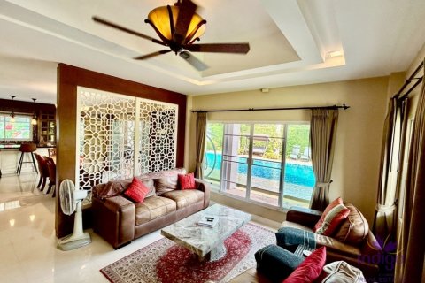 Casa de 4 dormitorios en Chiang Mai, Tailandia № 126580 - foto 6