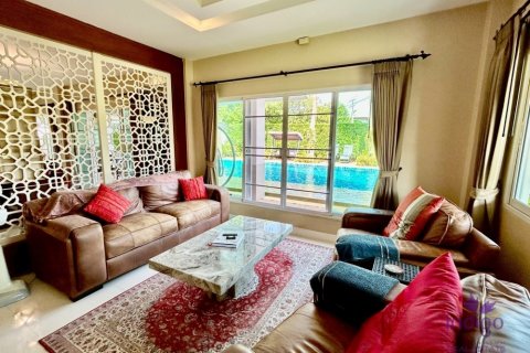 Casa de 4 dormitorios en Chiang Mai, Tailandia № 126580 - foto 4
