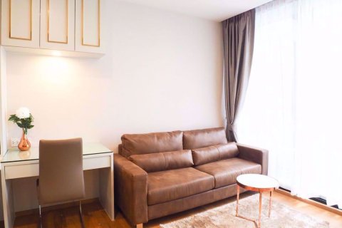 Condominio de 1 dormitorio en Bang Rak, Bangkok, Tailandia № 76951 - foto 2