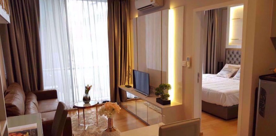 Condominio de 1 dormitorio en Bang Rak, Bangkok, Tailandia № 76951
