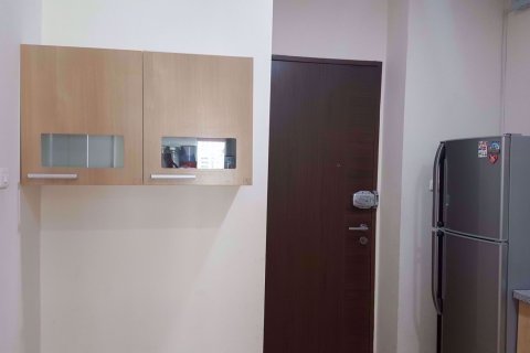 Condominio de 1 dormitorio en Watthana, Bangkok, Tailandia № 76949 - foto 3