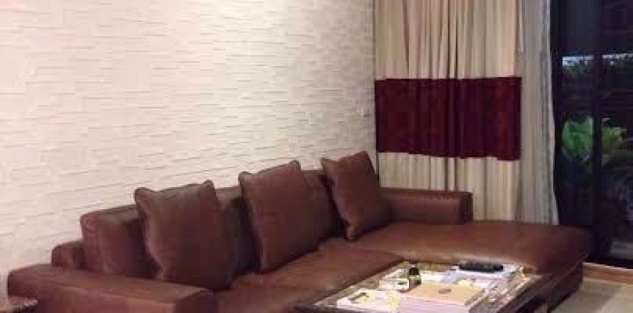 Condominio de 3 dormitorios en Bang Kho Laem, Bangkok, Tailandia № 76948