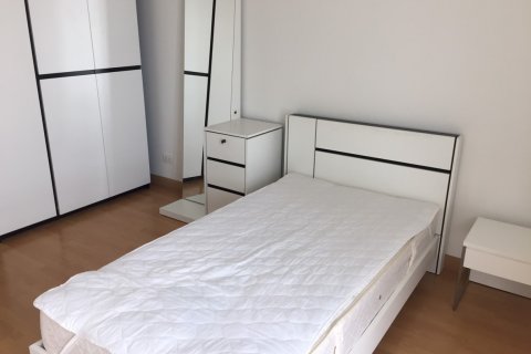 Condominio de 3 dormitorios en Bangkok, Tailandia № 143976 - foto 9