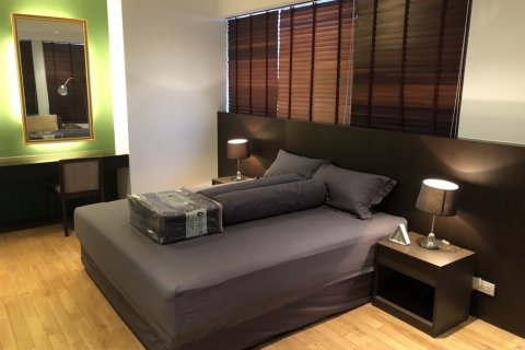 Condominio de 3 dormitorios en Yan Nawa, Bangkok, Tailandia № 143980 - foto 10