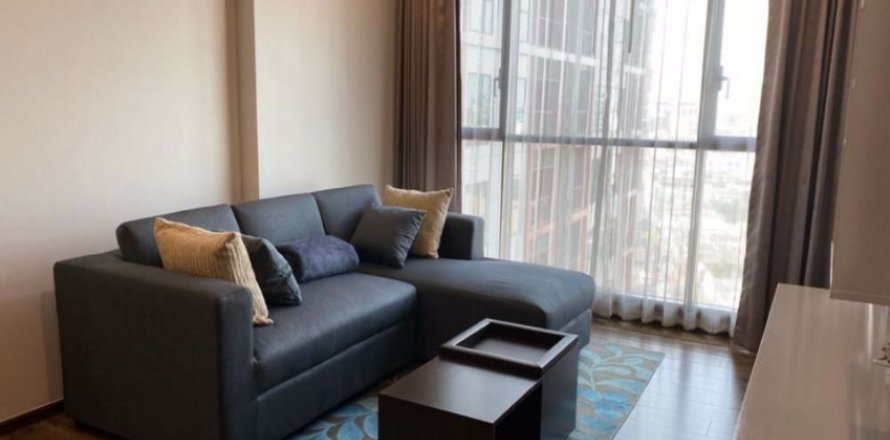 Condo in Bangkok, Thailand, 2 bedrooms in Wyne Sukhumvit № 111312