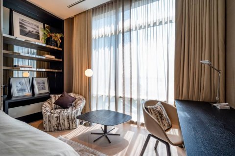 Condo in Bangkok, Thailand, 2 bedrooms № 132832 - photo 5