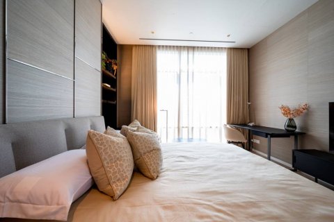 Condo in Bangkok, Thailand, 2 bedrooms № 132832 - photo 7