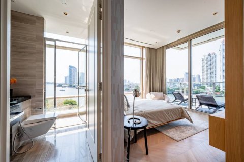 Condo in Bangkok, Thailand, 2 bedrooms № 132832 - photo 6