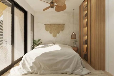 Chalet de 2 dormitorios en Sattahip, Tailandia № 132831 - foto 2
