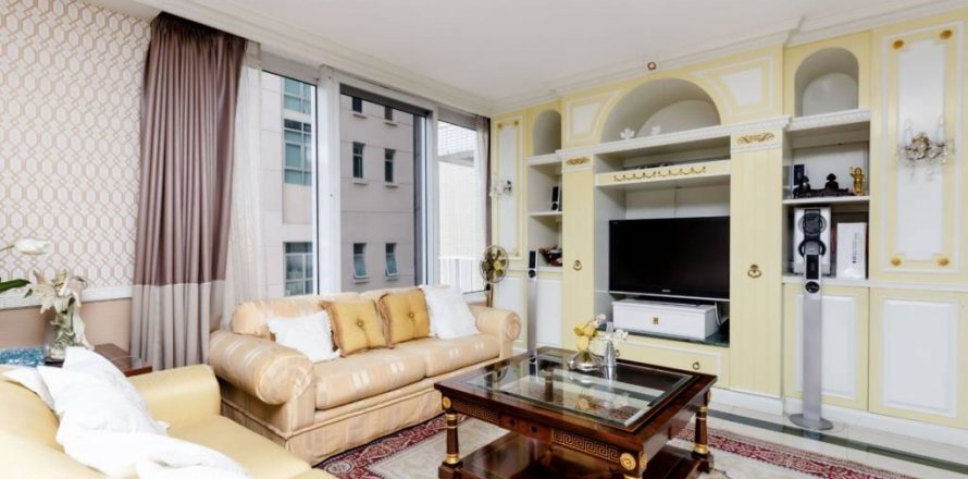 Condominio de 3 dormitorios en Bangkok, Tailandia № 132830