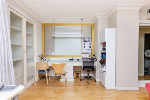 Condominio de 3 dormitorios en Bangkok, Tailandia № 132830 - foto 7