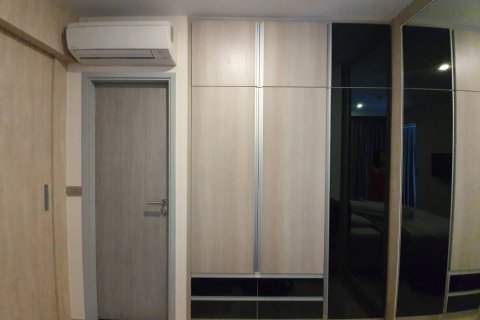 Apartamento de 1 dormitorio en Pattaya, Tailandia № 123341 - foto 12