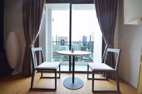 Condominio de 1 dormitorio en Bang Rak, Bangkok, Tailandia № 76848 - foto 4