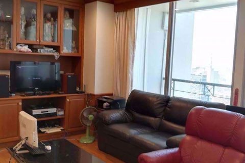 Condominio de 3 dormitorios en Bang Rak, Bangkok, Tailandia № 76849