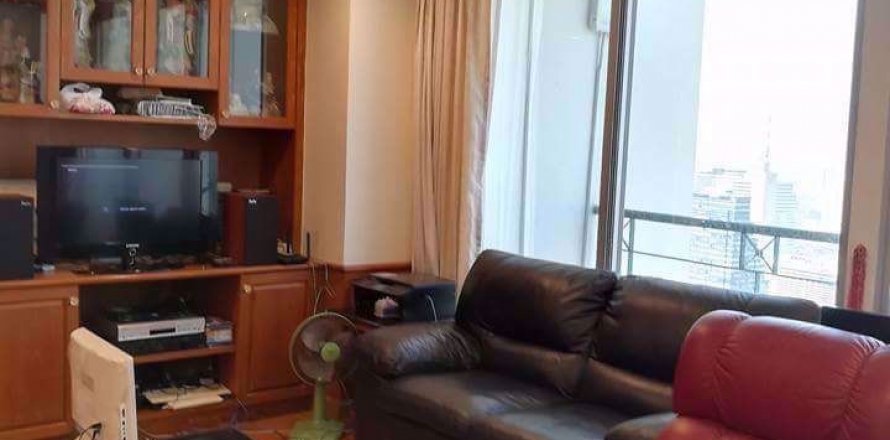 Condominio de 3 dormitorios en Bang Rak, Bangkok, Tailandia № 76849