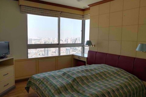 Condominio de 3 dormitorios en Bang Rak, Bangkok, Tailandia № 76849 - foto 7