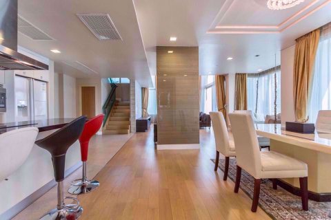 Ático de 3 dormitorios en Watthana, Bangkok, Tailandia № 76847 - foto 9