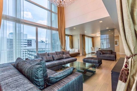 Ático de 3 dormitorios en Watthana, Bangkok, Tailandia № 76847 - foto 6