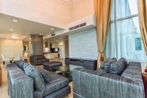 Ático de 3 dormitorios en Watthana, Bangkok, Tailandia № 76847 - foto 5