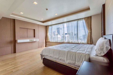Ático de 3 dormitorios en Watthana, Bangkok, Tailandia № 76847 - foto 15